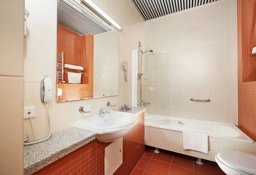 スタンダードシングルルーム, Victoria  & Business Centre Minsk