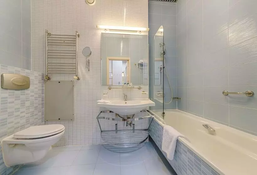 اتاق استاندارد یک نفره, Victoria  & Business Centre Minsk