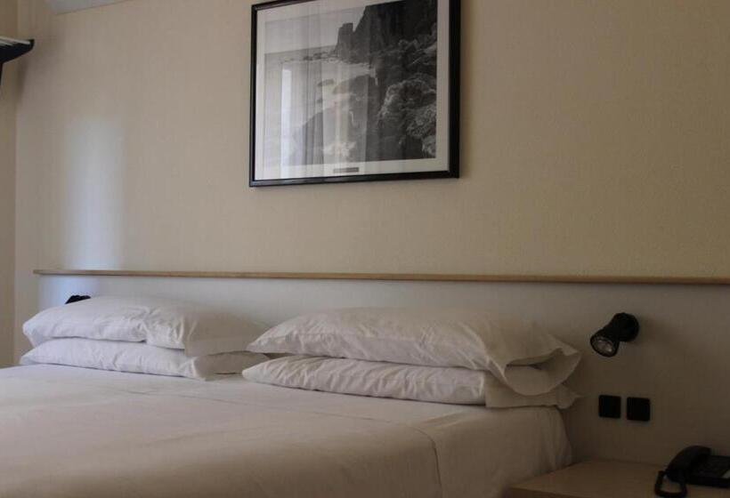 经济房, Villa Igea