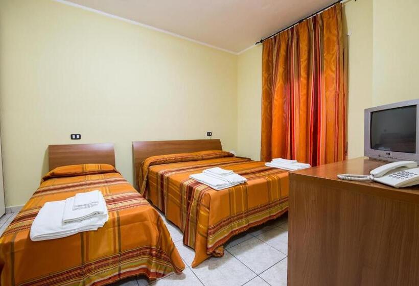 标准三人间, Villaggio S. Antonio