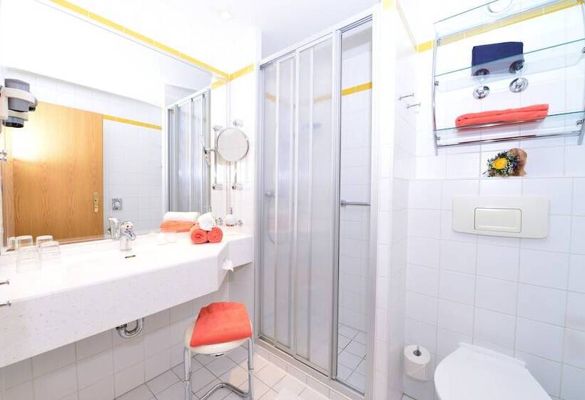 غرفة قياسية مزوَّدة بتراس, Ifa Alpenrose Hotel Kleinwalsertal