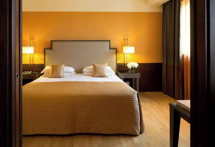 Sviitti, Starhotels Grand Milan