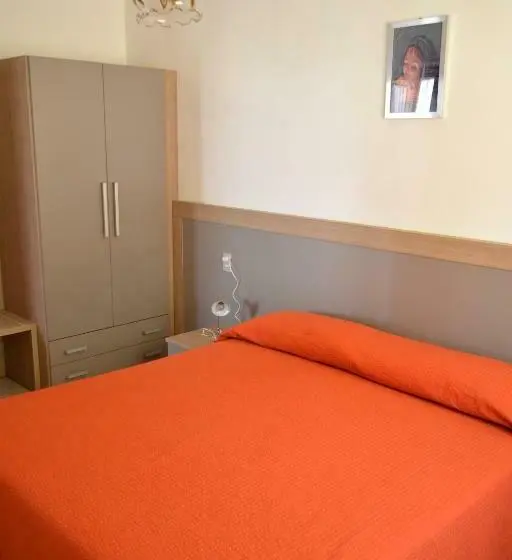 マウンテンビュースタンダードルーム, Albergo Diana