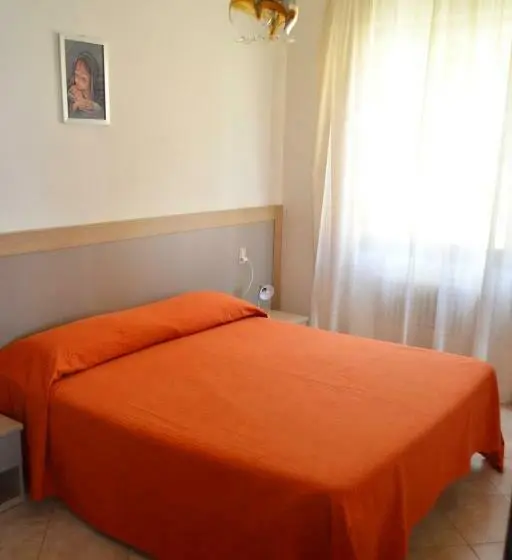 マウンテンビュースタンダードルーム, Albergo Diana