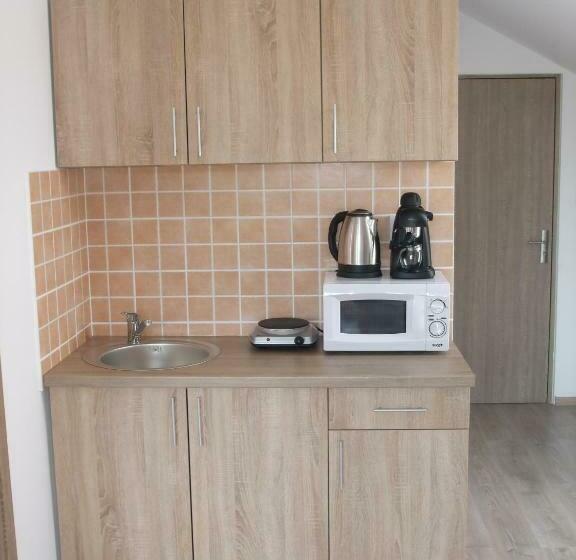 家庭间, Casa Ildikó