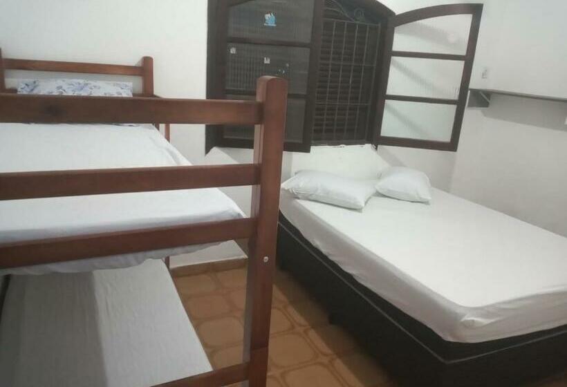 デラックスファミリールーム, Pousada&hostel Lincoln Praia Grande