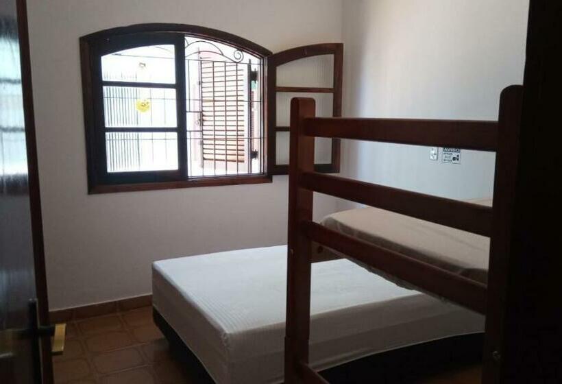 デラックスファミリールーム, Pousada&hostel Lincoln Praia Grande