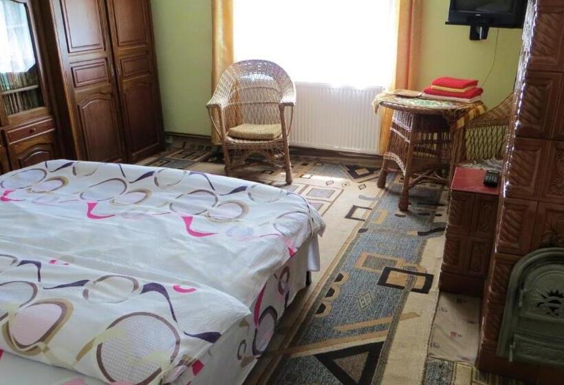 آپارتمان 2 خوابه, Pensiunea Poiana De Vis