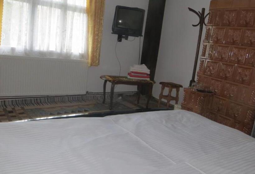 Апартаменты 2 Спальни, Pensiunea Poiana De Vis