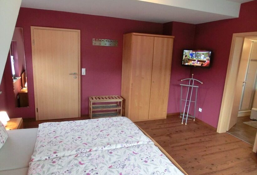 Quarto Comfort, Ferienweingut Hirschen Schulstraße