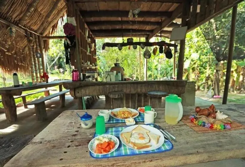スタンダードバンガロー, Jasayma Dentro Del Parque Tayrona