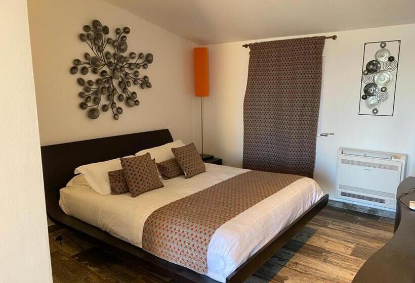 ファミリージュニアスイート, Mariana Plage