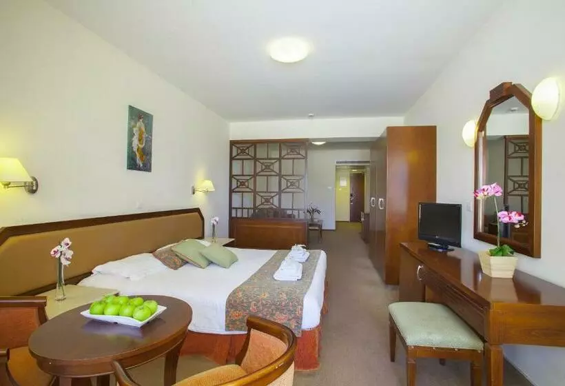 スイート（家族用）, Aquamare Beach Hotel & Spa