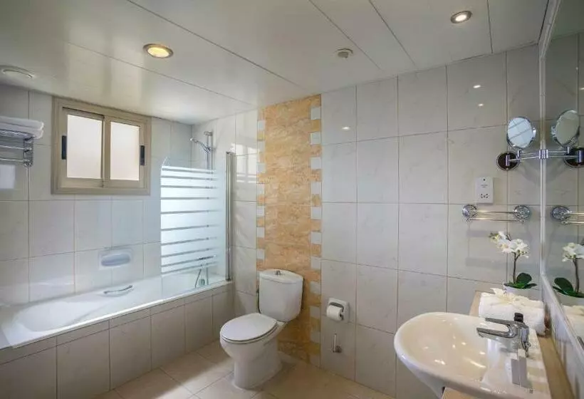 スイート（家族用）, Aquamare Beach Hotel & Spa