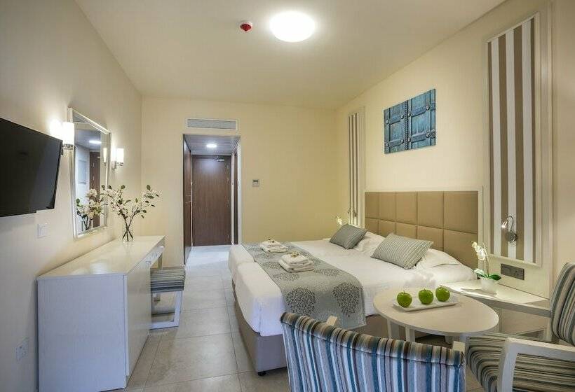 Номер Superior Внутренний, Aquamare Beach Hotel & Spa