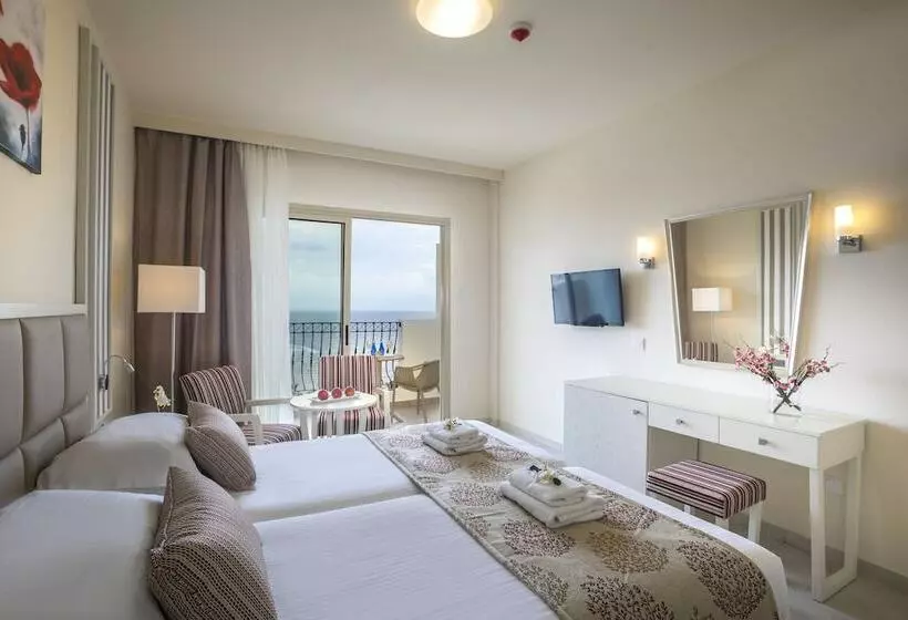 インサイドのスーペリアルーム, Aquamare Beach Hotel & Spa