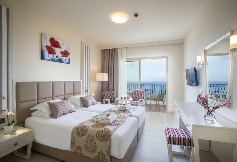 オーシャンビュースーペリアールーム, Aquamare Beach Hotel & Spa