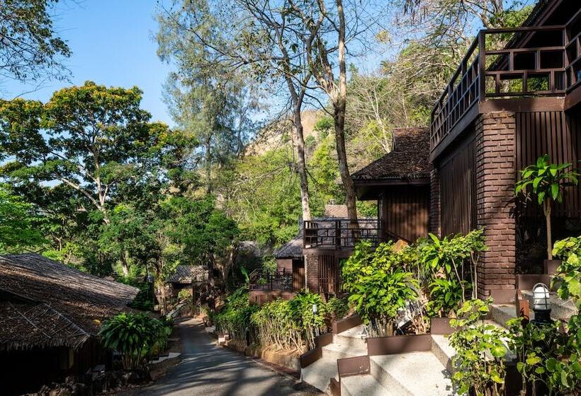 Quarto Deluxe, Baan Krating Phuket Resort  Sha Plus