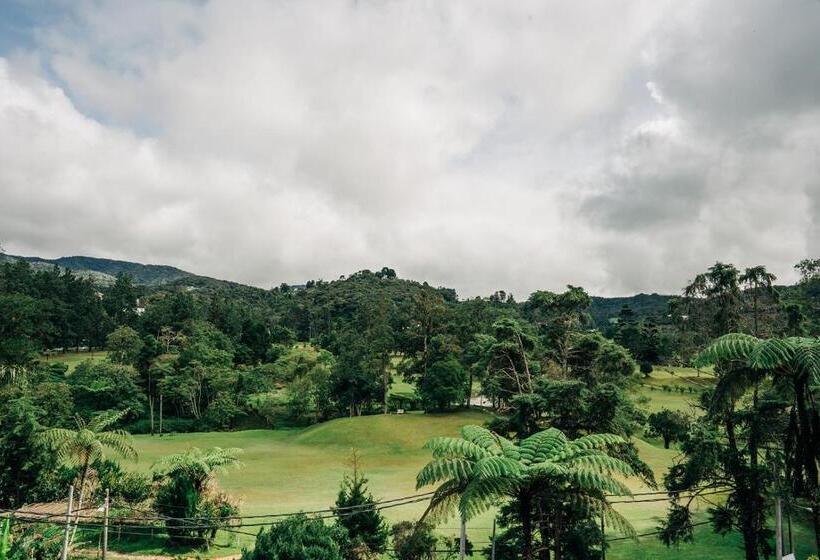 غرفة ديلوكس مطلّة علي ملعب الجولف, Casa De La Rosa