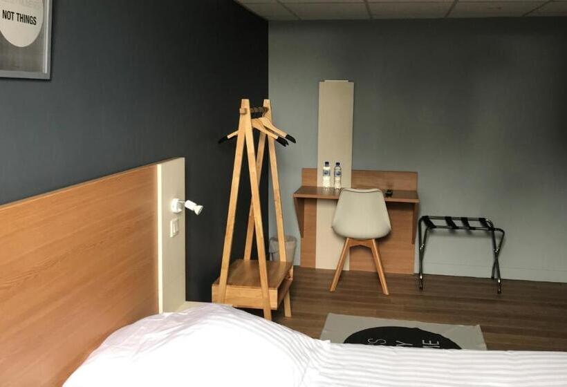 غرفة قياسية, La Reserve De Brive