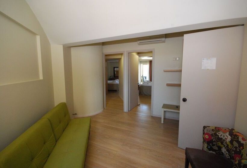 2 베드룸 패밀리 스위트, Lefkas