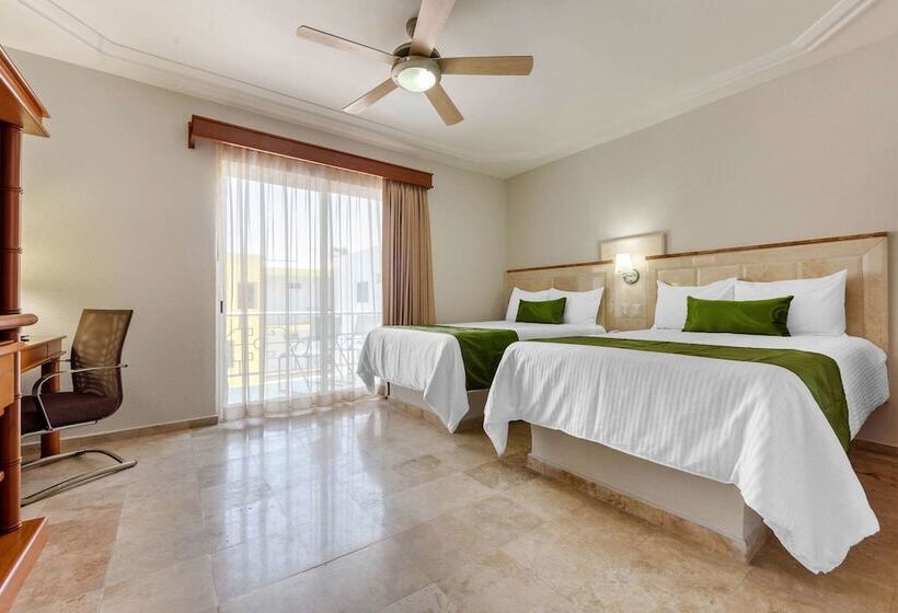 ２ダブルベッドのスタンダードルーム, Quality Inn Mazatlan