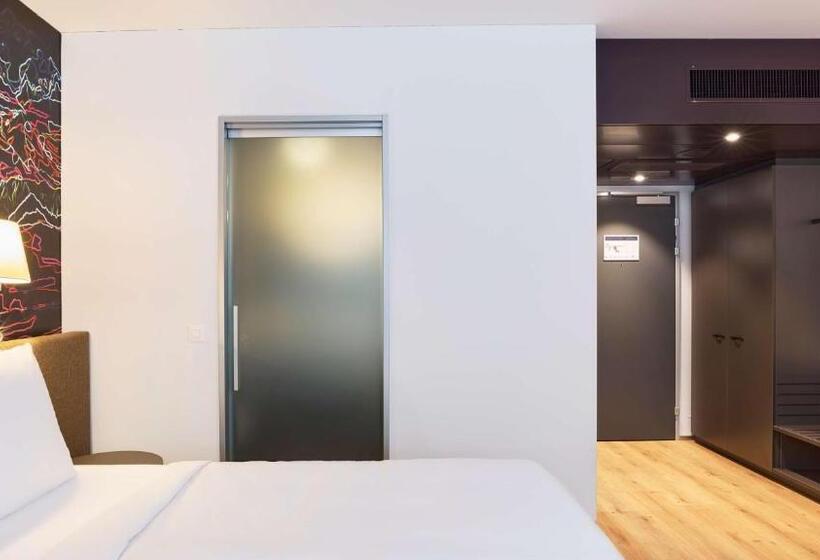 חדר סטנדרט, Radisson Blu Hotel, Lucerne