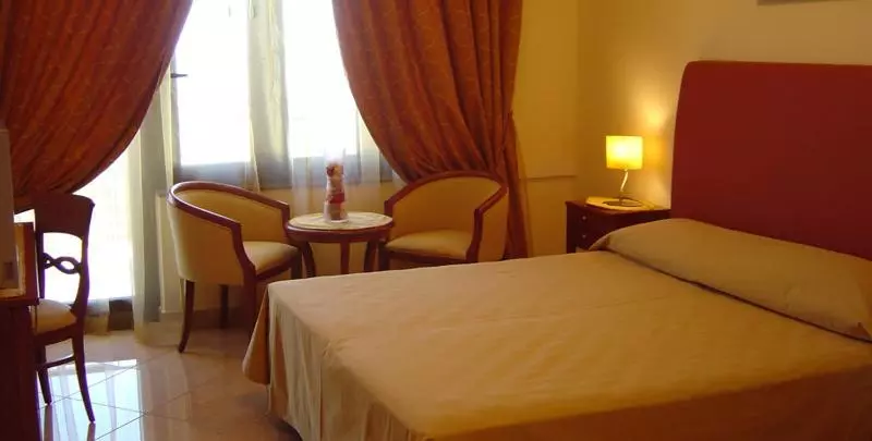اتاق استاندارد, Ranch Palace