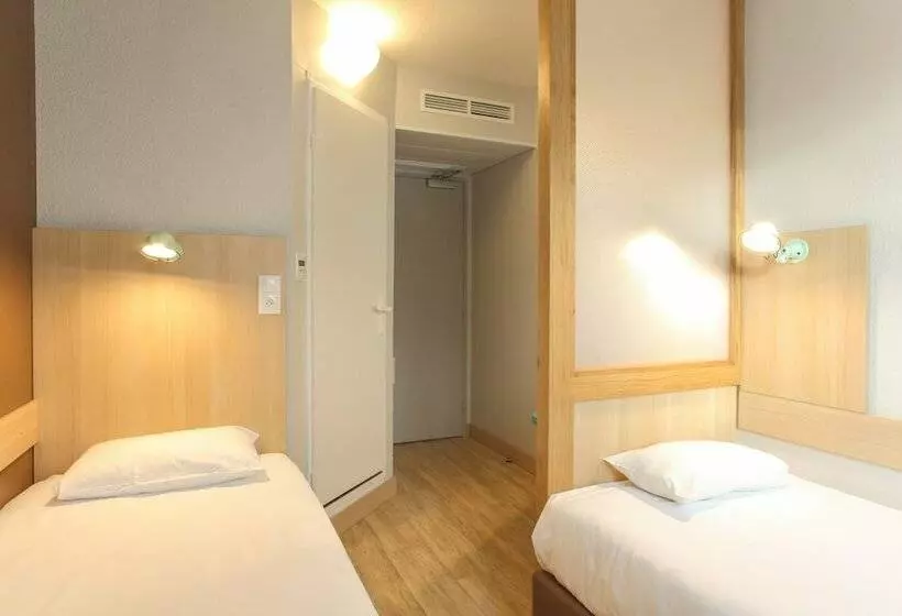 Standard-huone, Reseda