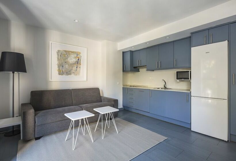 آپارتمان 1 خوابه, Mon Suites Carmen