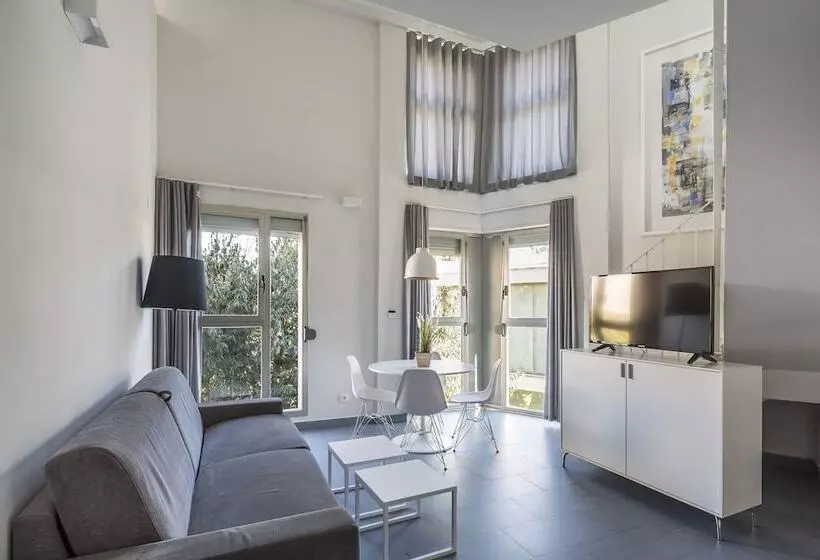 آپارتمان 2 خوابه, Mon Suites Carmen