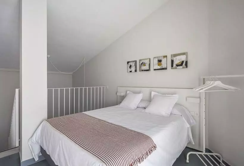 آپارتمان 2 خوابه, Mon Suites Carmen