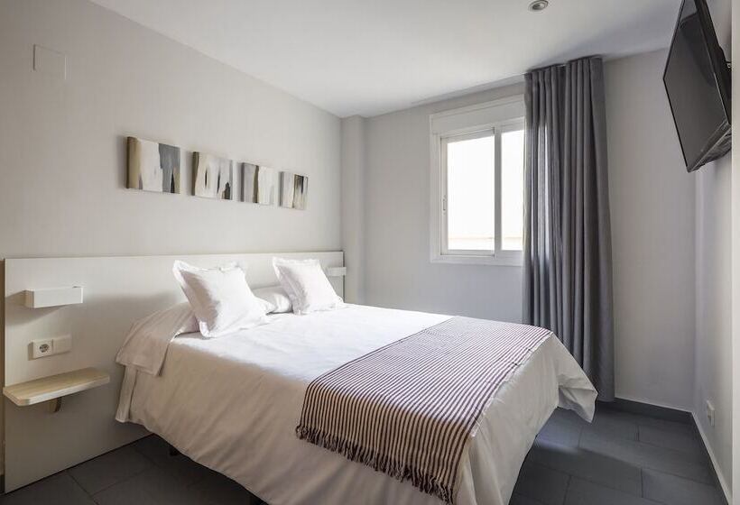 آپارتمان 2 خوابه, Mon Suites Carmen