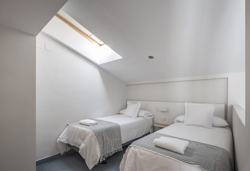 آپارتمان 2 خوابه, Mon Suites Carmen