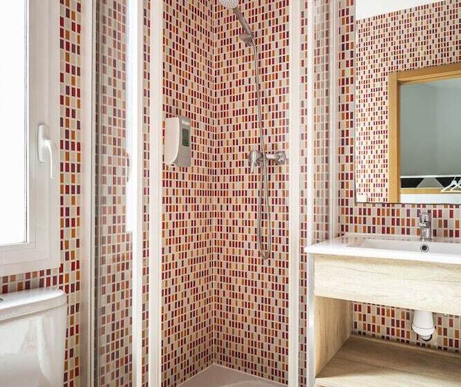 آپارتمان 2 خوابه, Mon Suites Carmen