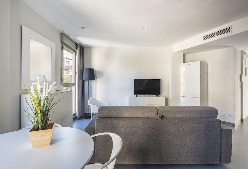 آپارتمان 2 خوابه, Mon Suites Carmen