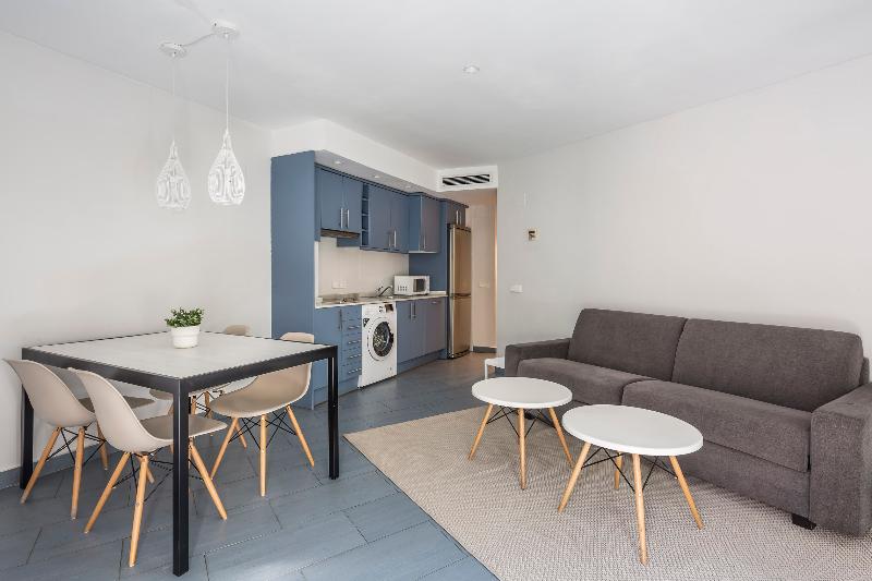 شقة غرفة واحدة, Mon Suites Carmen