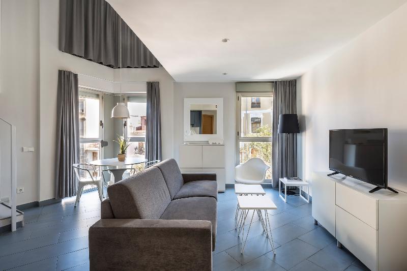 آپارتمان 2 خوابه, Mon Suites Carmen