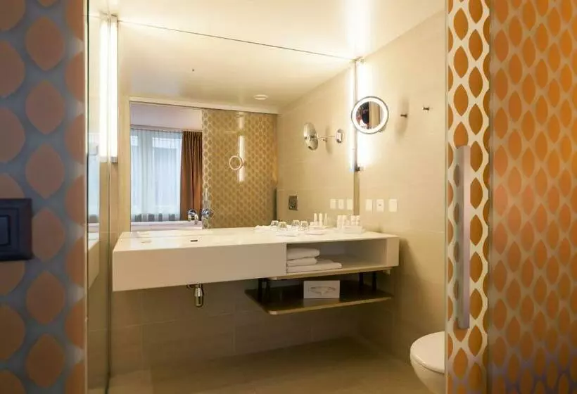 スタンダードルーム, Radisson Blu Hotel, Lucerne
