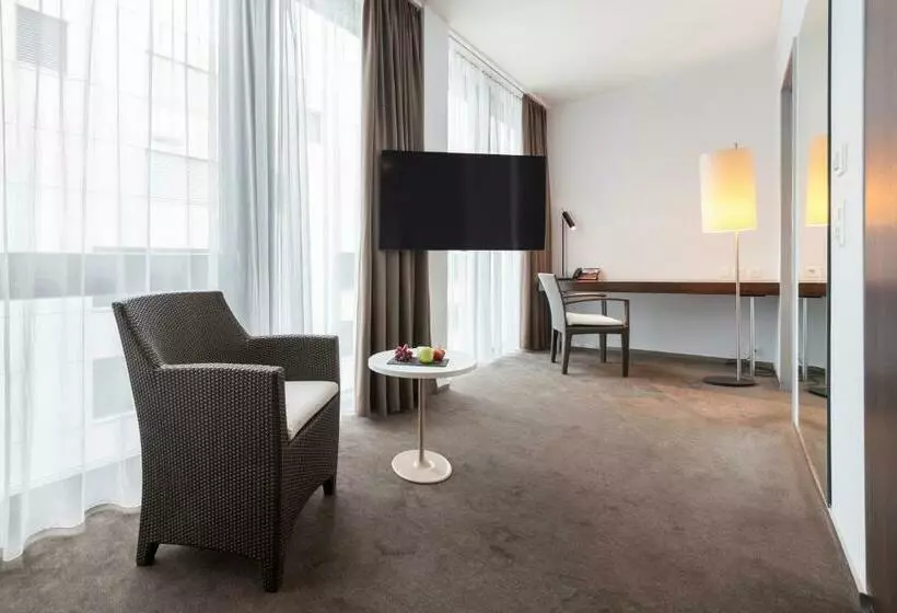 スタンダードルーム, Radisson Blu Hotel, Lucerne