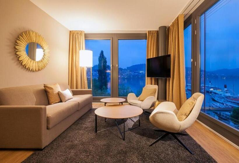 סוויטה, Radisson Blu Hotel, Lucerne