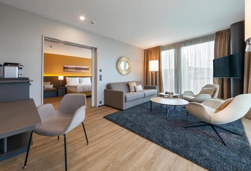 סוויטה, Radisson Blu Hotel, Lucerne