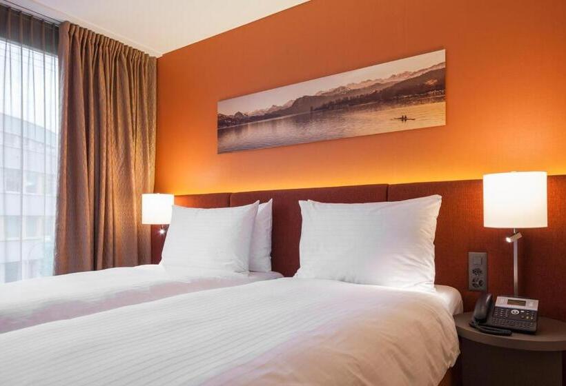 חדר משפחתי, Radisson Blu Hotel, Lucerne