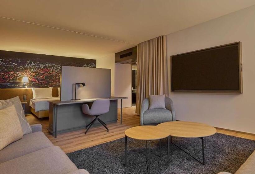 סוויטת ג'וניור, Radisson Blu Hotel, Lucerne