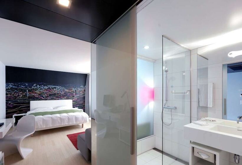 חדר סטנדרט, Radisson Blu Hotel, Lucerne