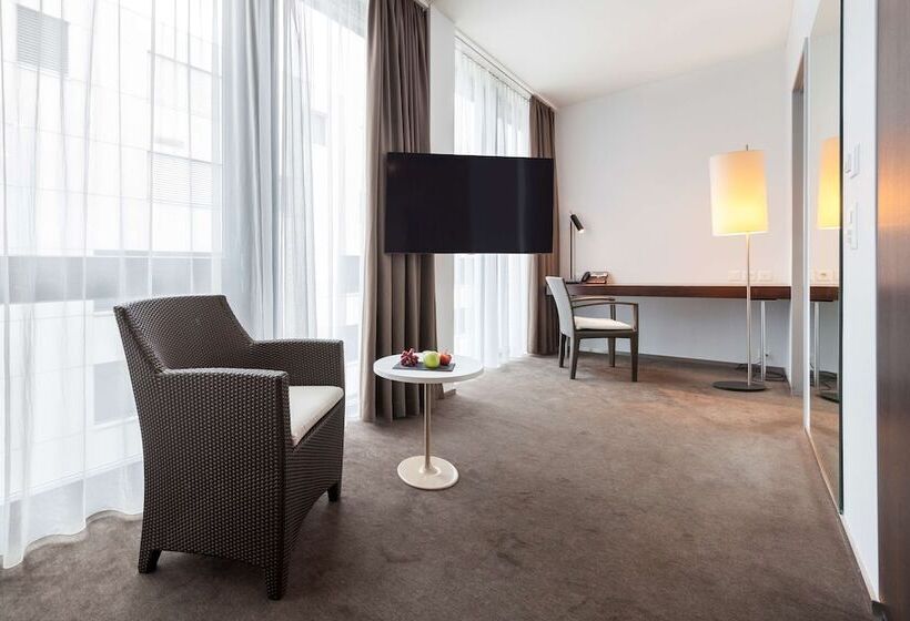 اتاق استاندارد, Radisson Blu Hotel, Lucerne