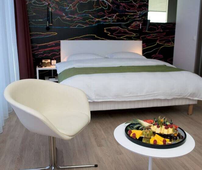 חדר סטנדרט, Radisson Blu Hotel, Lucerne