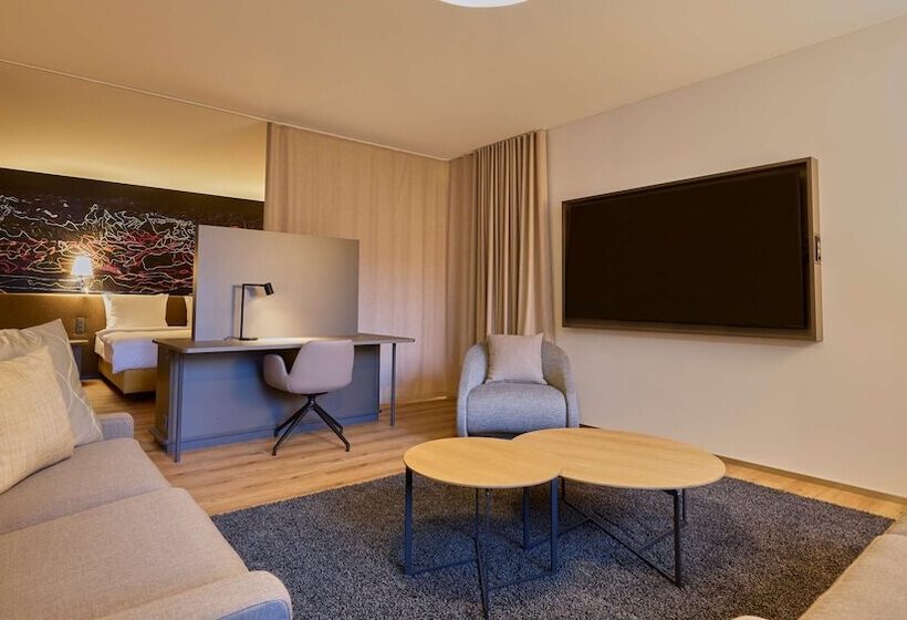 סוויטת ג'וניור, Radisson Blu Hotel, Lucerne