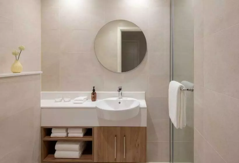 استودیوی استاندارد, Staybridge Suites Dubai Financial Centre, An Ihg