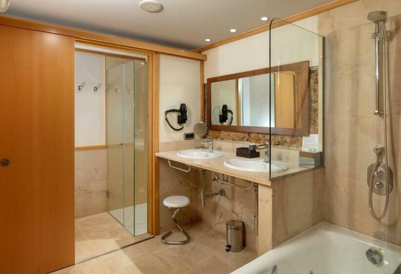 Люкс, Es Portal Restaurant I Hotel Boutique   Adults Only